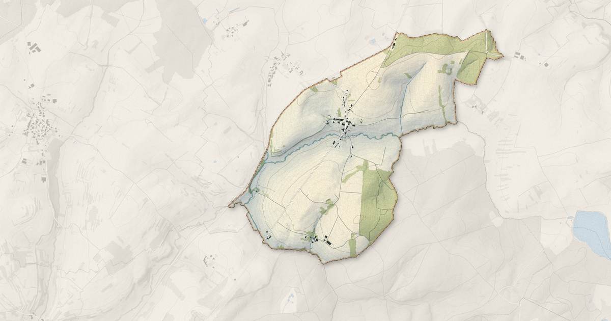 Portrait cartographique de Richeval : relief, eau, forêts, bâti et voies, calculés à partir des données de l'IGN