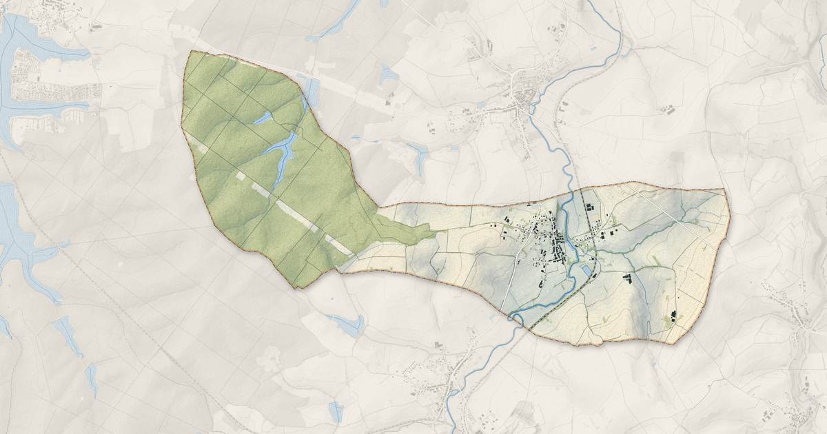 Portrait cartographique de Romelfing : relief, eau, forêts, bâti et voies, calculés à partir des données de l'IGN
