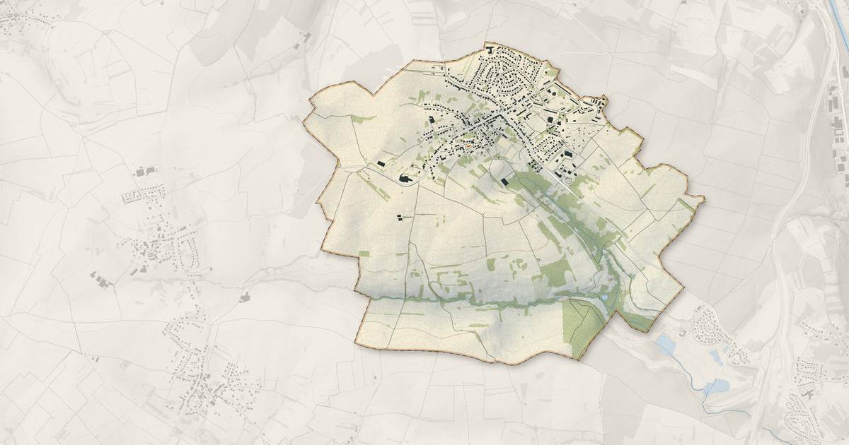 Portrait cartographique de Rouhling : relief, eau, forêts, bâti et voies, calculés à partir des données de l'IGN