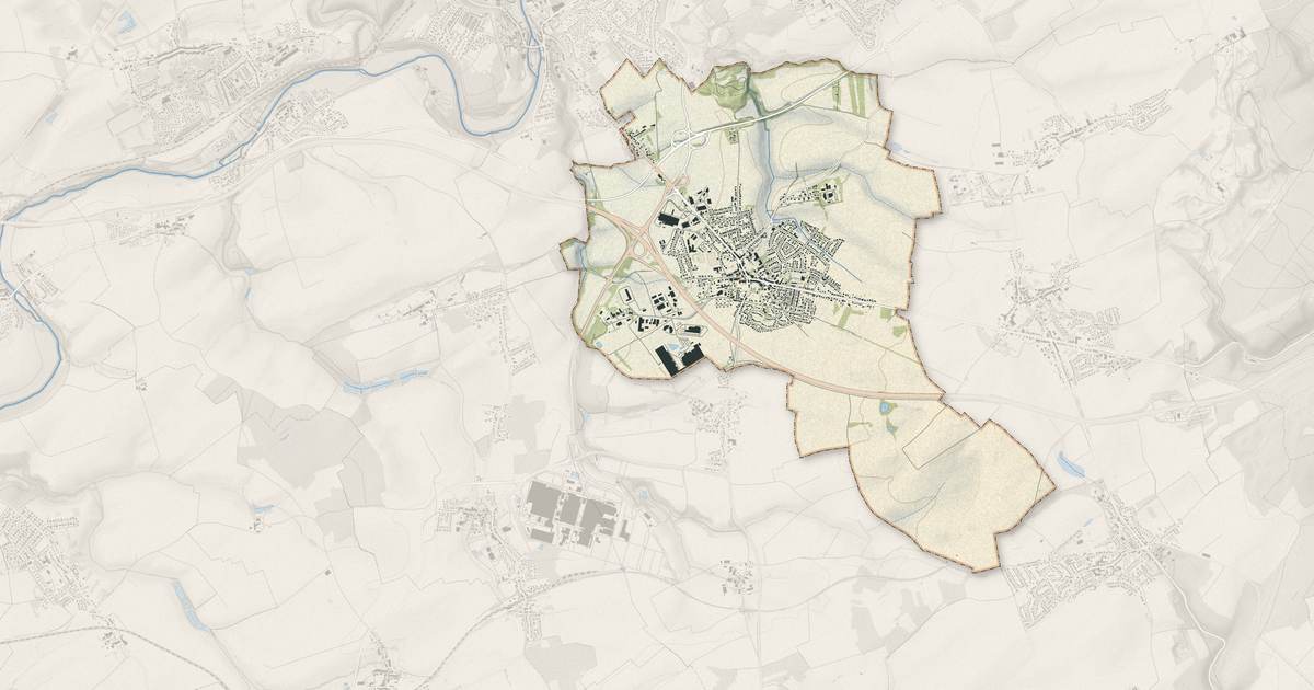 Portrait cartographique de Sainte-Marie-aux-Chênes : relief, eau, forêts, bâti et voies, calculés à partir des données de l'IGN