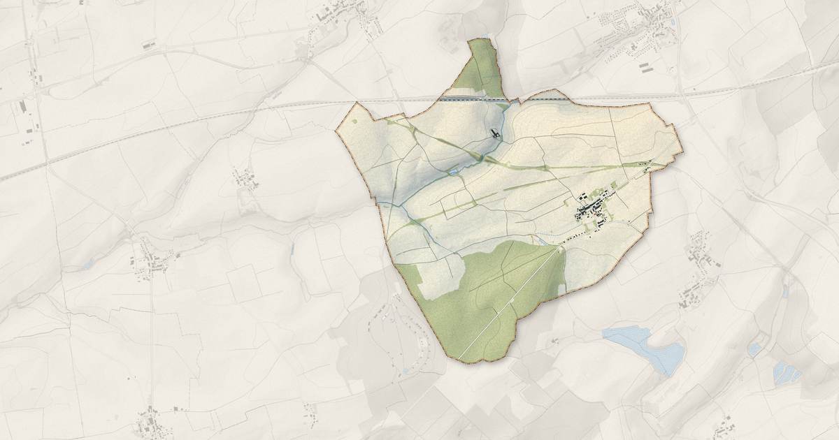 Portrait cartographique de Secourt : relief, eau, forêts, bâti et voies, calculés à partir des données de l'IGN