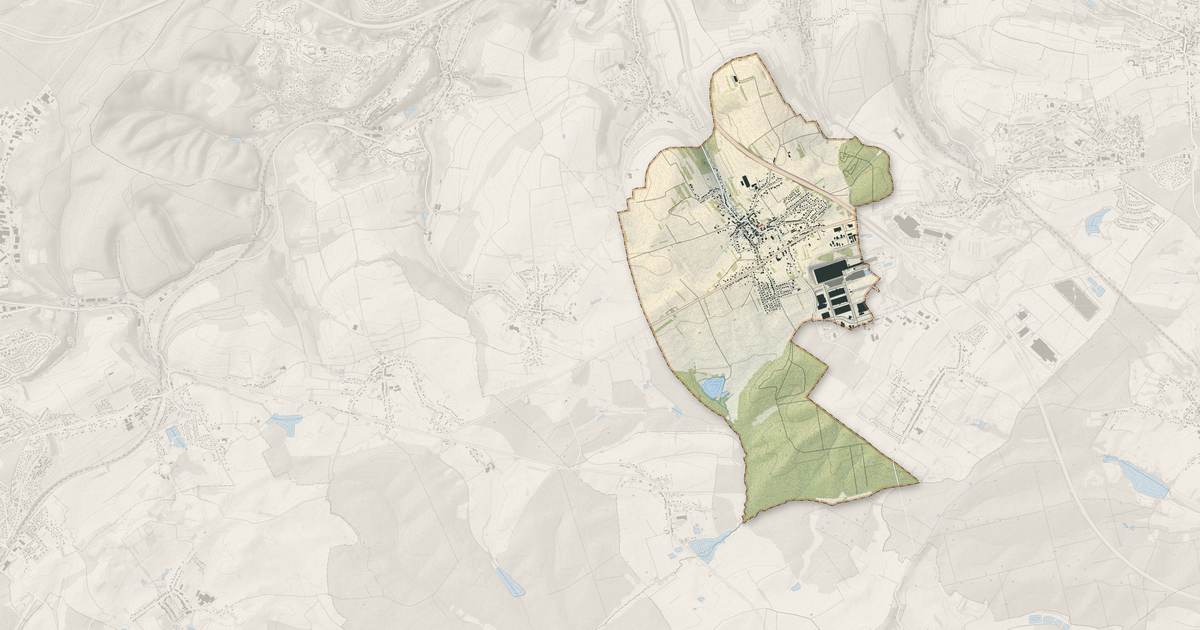 Portrait cartographique de Seingbouse : relief, eau, forêts, bâti et voies, calculés à partir des données de l'IGN