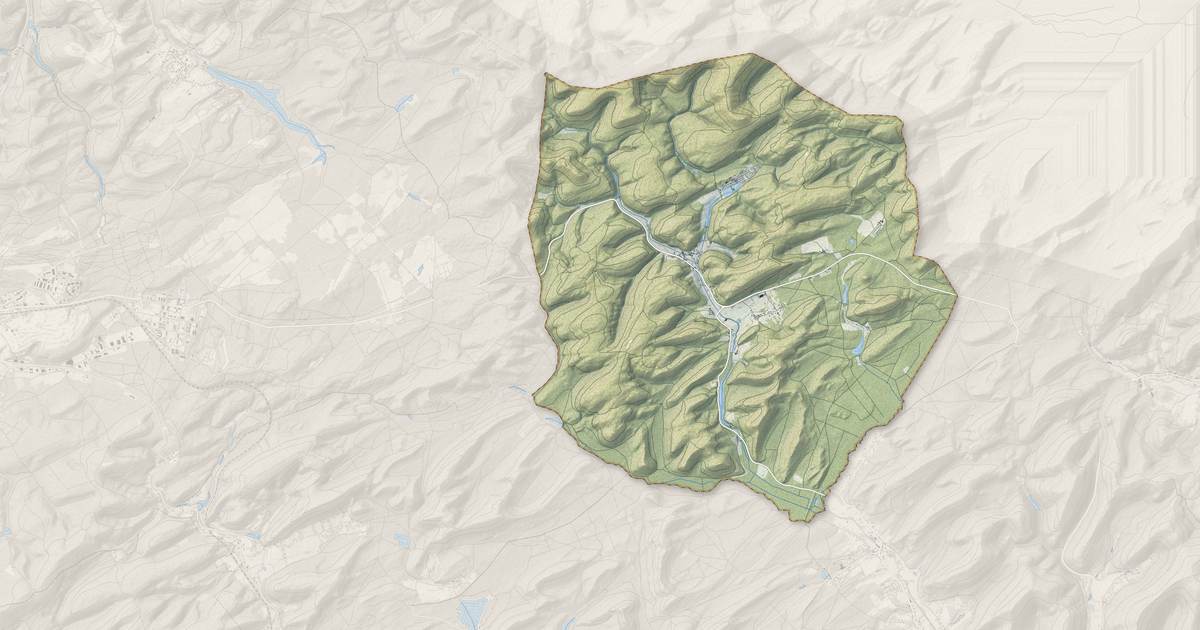 Portrait cartographique de Sturzelbronn : relief, eau, forêts, bâti et voies, calculés à partir des données de l'IGN