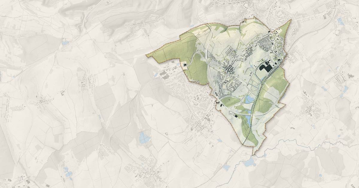 Portrait cartographique de Valmont : relief, eau, forêts, bâti et voies, calculés à partir des données de l'IGN