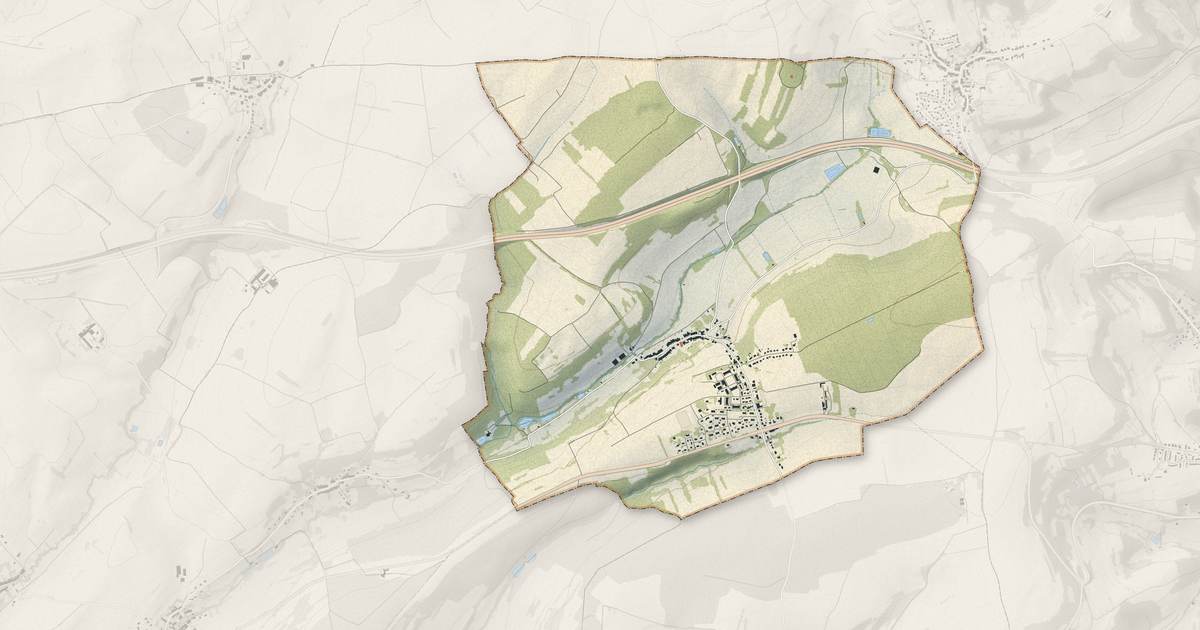 Portrait cartographique de Zimming : relief, eau, forêts, bâti et voies, calculés à partir des données de l'IGN