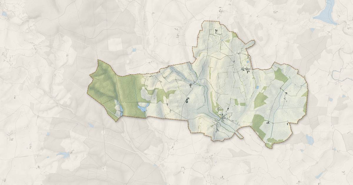 Portrait cartographique de Anlezy : relief, eau, forêts, bâti et voies, calculés à partir des données de l'IGN