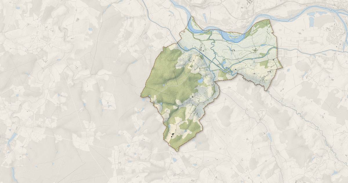 Portrait cartographique de Avril-sur-Loire : relief, eau, forêts, bâti et voies, calculés à partir des données de l'IGN