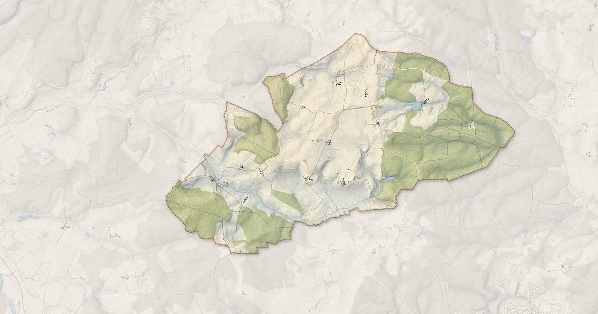 Portrait cartographique de Beaumont-Sardolles : relief, eau, forêts, bâti et voies, calculés à partir des données de l'IGN