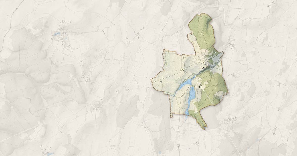 Portrait cartographique de Champallement : relief, eau, forêts, bâti et voies, calculés à partir des données de l'IGN
