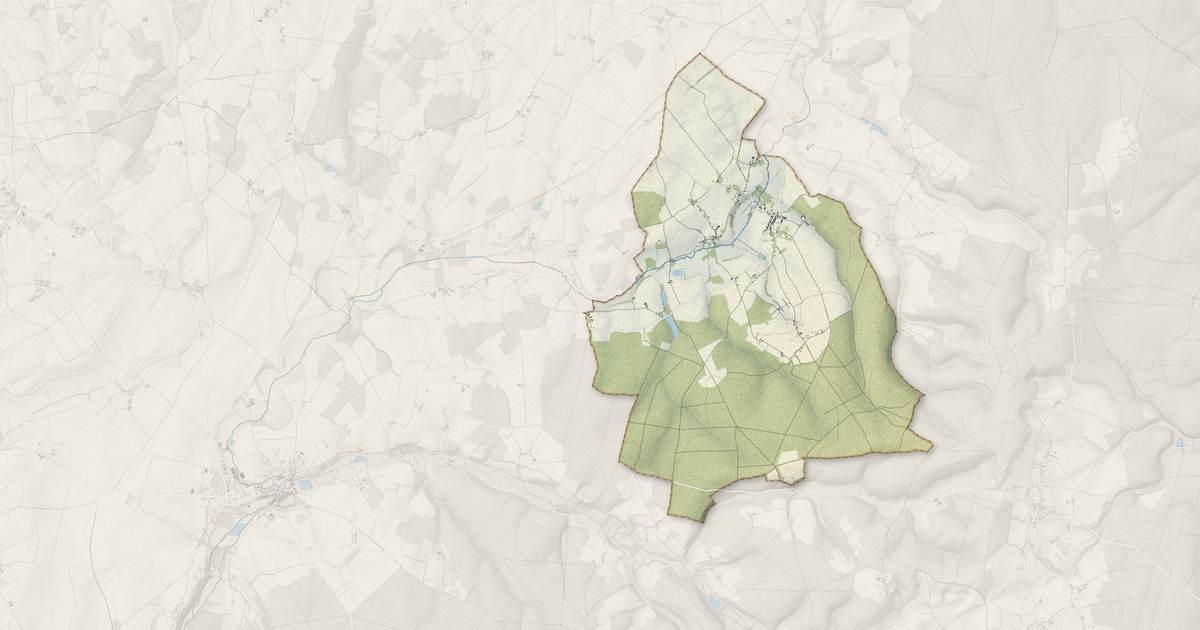 Portrait cartographique de Couloutre : relief, eau, forêts, bâti et voies, calculés à partir des données de l'IGN