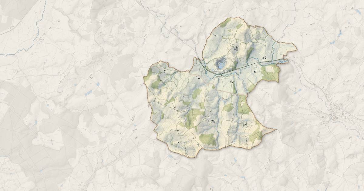Portrait cartographique de Fléty : relief, eau, forêts, bâti et voies, calculés à partir des données de l'IGN