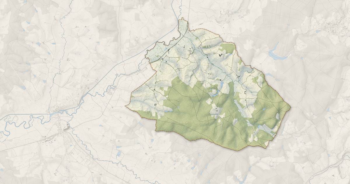 Portrait cartographique de Montaron : relief, eau, forêts, bâti et voies, calculés à partir des données de l'IGN