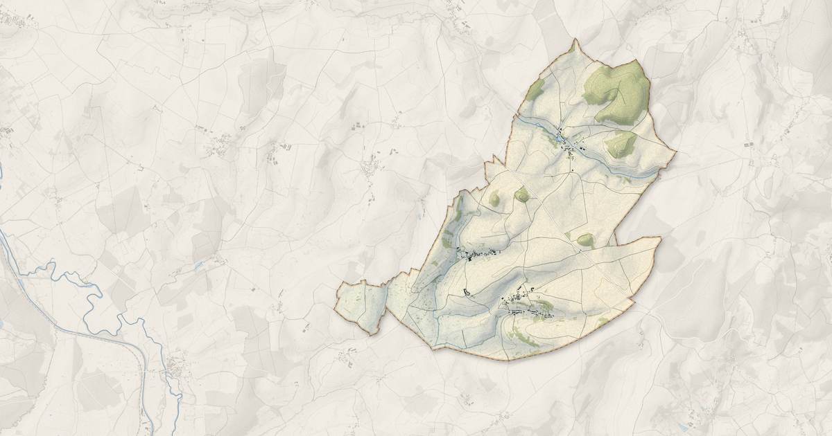Portrait cartographique de Neuffontaines : relief, eau, forêts, bâti et voies, calculés à partir des données de l'IGN