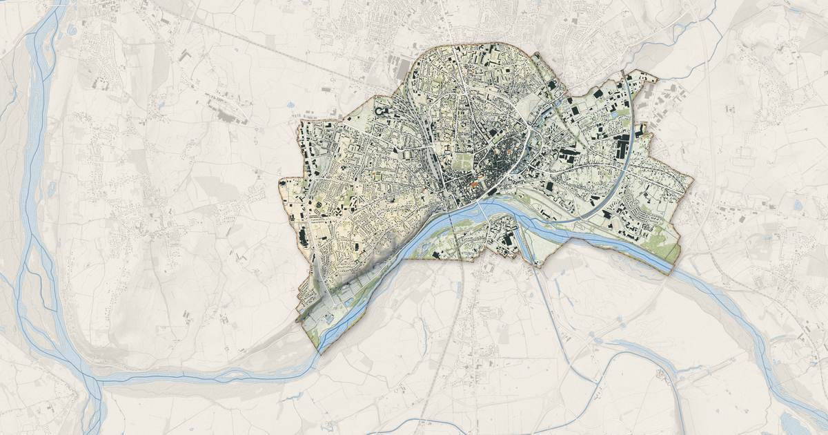 Portrait cartographique de Nevers : relief, eau, forêts, bâti et voies, calculés à partir des données de l'IGN