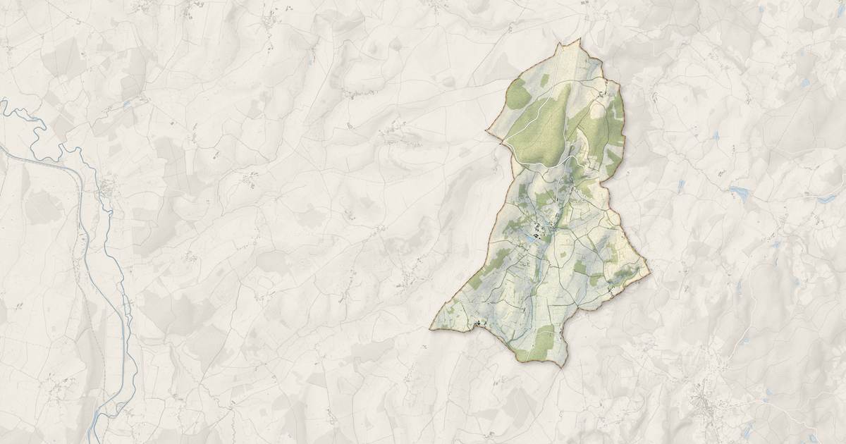 Portrait cartographique de Pouques-Lormes : relief, eau, forêts, bâti et voies, calculés à partir des données de l'IGN