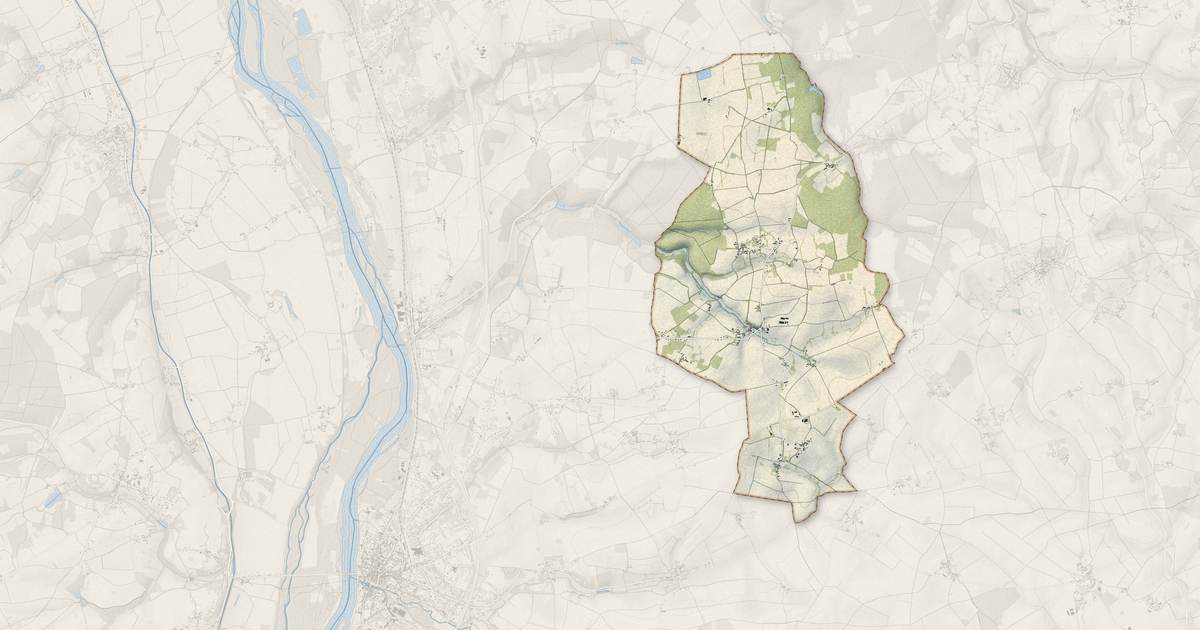Portrait cartographique de Saint-Loup-des-Bois : relief, eau, forêts, bâti et voies, calculés à partir des données de l'IGN