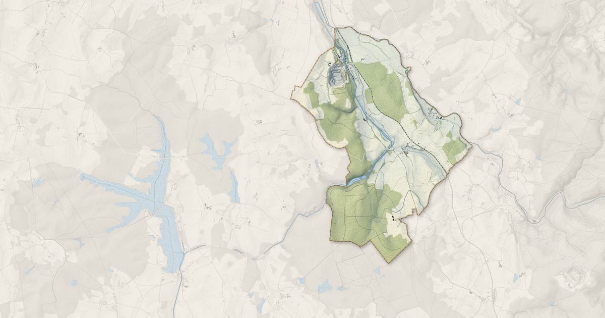 Portrait cartographique de Sardy-lès-Épiry : relief, eau, forêts, bâti et voies, calculés à partir des données de l'IGN