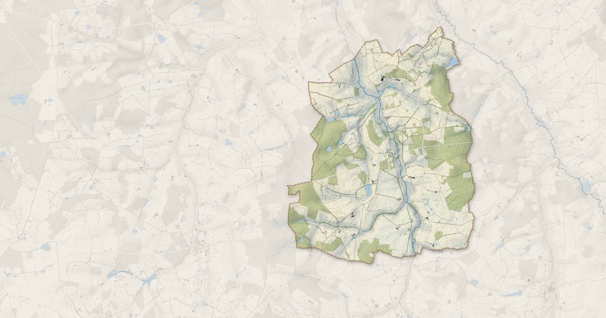 Portrait cartographique de Toury-Lurcy : relief, eau, forêts, bâti et voies, calculés à partir des données de l'IGN