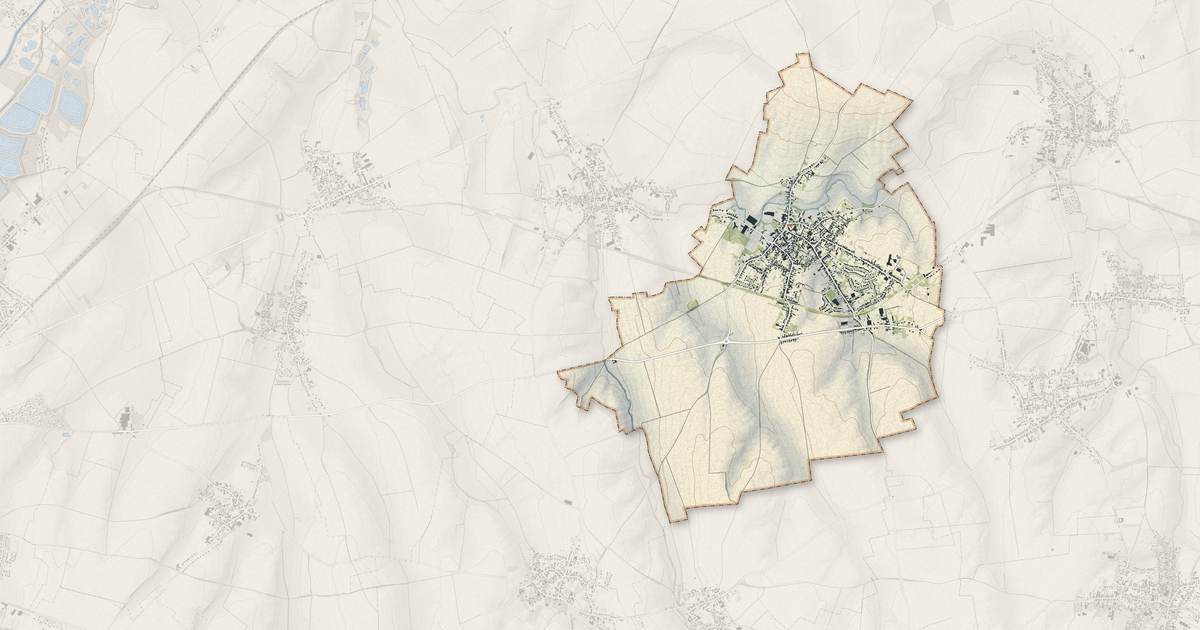 Portrait cartographique de Avesnes-les-Aubert : relief, eau, forêts, bâti et voies, calculés à partir des données de l'IGN