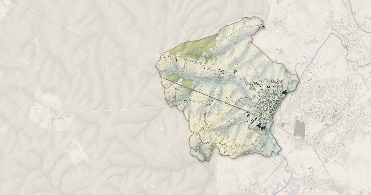 Portrait cartographique de Berlaimont : relief, eau, forêts, bâti et voies, calculés à partir des données de l'IGN