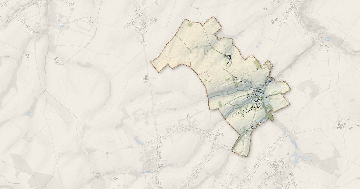 Portrait cartographique de Bersillies : relief, eau, forêts, bâti et voies, calculés à partir des données de l'IGN
