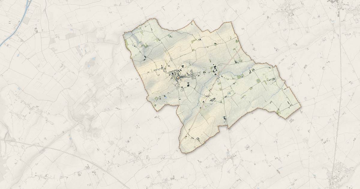 Portrait cartographique de Bollezeele : relief, eau, forêts, bâti et voies, calculés à partir des données de l'IGN