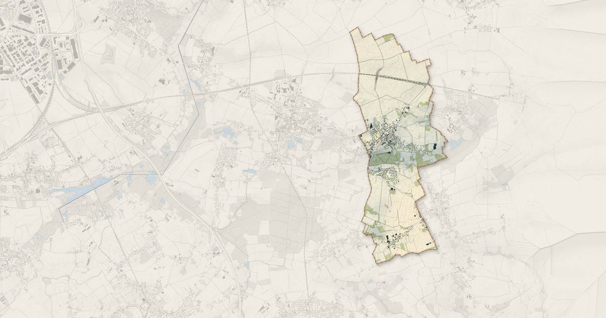 Portrait cartographique de Bourghelles : relief, eau, forêts, bâti et voies, calculés à partir des données de l'IGN