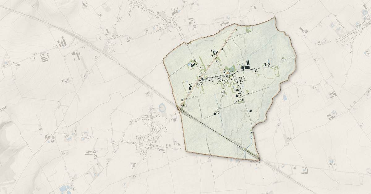 Portrait cartographique de Broxeele : relief, eau, forêts, bâti et voies, calculés à partir des données de l'IGN