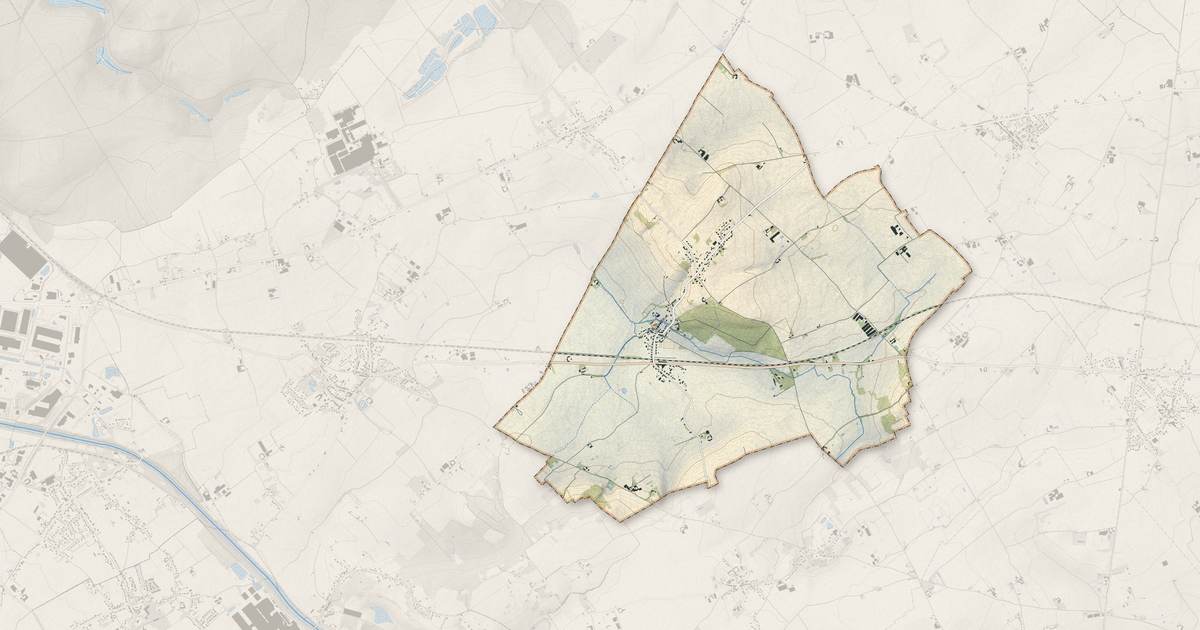 Portrait cartographique de Ebblinghem : relief, eau, forêts, bâti et voies, calculés à partir des données de l'IGN