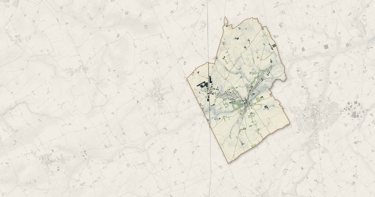 Portrait cartographique de Esquelbecq : relief, eau, forêts, bâti et voies, calculés à partir des données de l'IGN