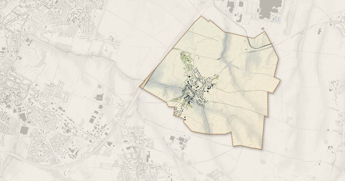 Portrait cartographique de Estreux : relief, eau, forêts, bâti et voies, calculés à partir des données de l'IGN