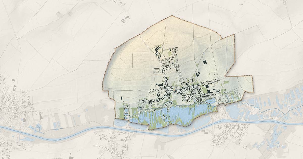 Portrait cartographique de Féchain : relief, eau, forêts, bâti et voies, calculés à partir des données de l'IGN