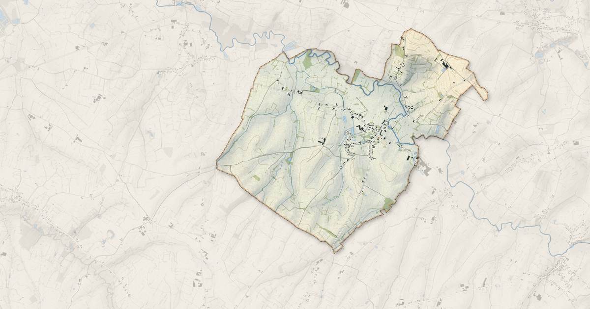 Portrait cartographique de Grand-Fayt : relief, eau, forêts, bâti et voies, calculés à partir des données de l'IGN