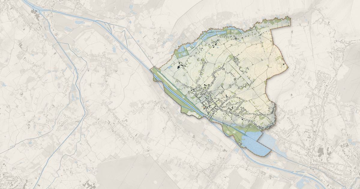 Portrait cartographique de Hergnies : relief, eau, forêts, bâti et voies, calculés à partir des données de l'IGN