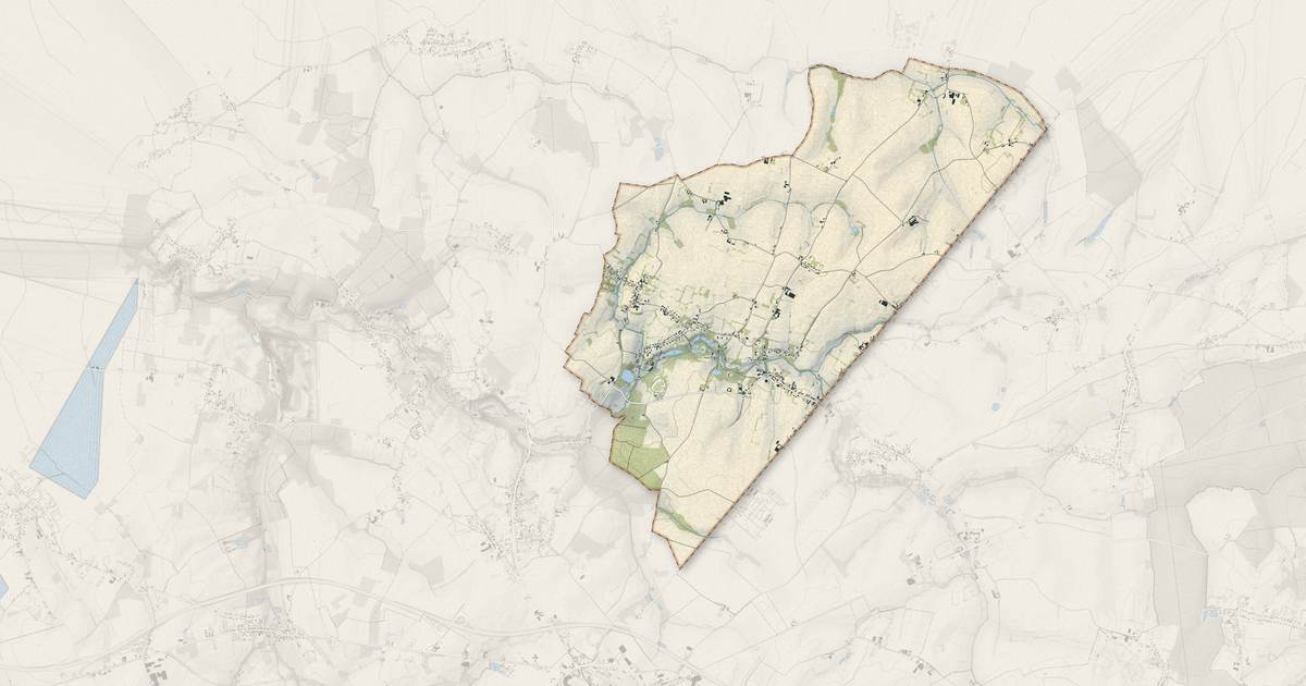 Portrait cartographique de Hon-Hergies : relief, eau, forêts, bâti et voies, calculés à partir des données de l'IGN
