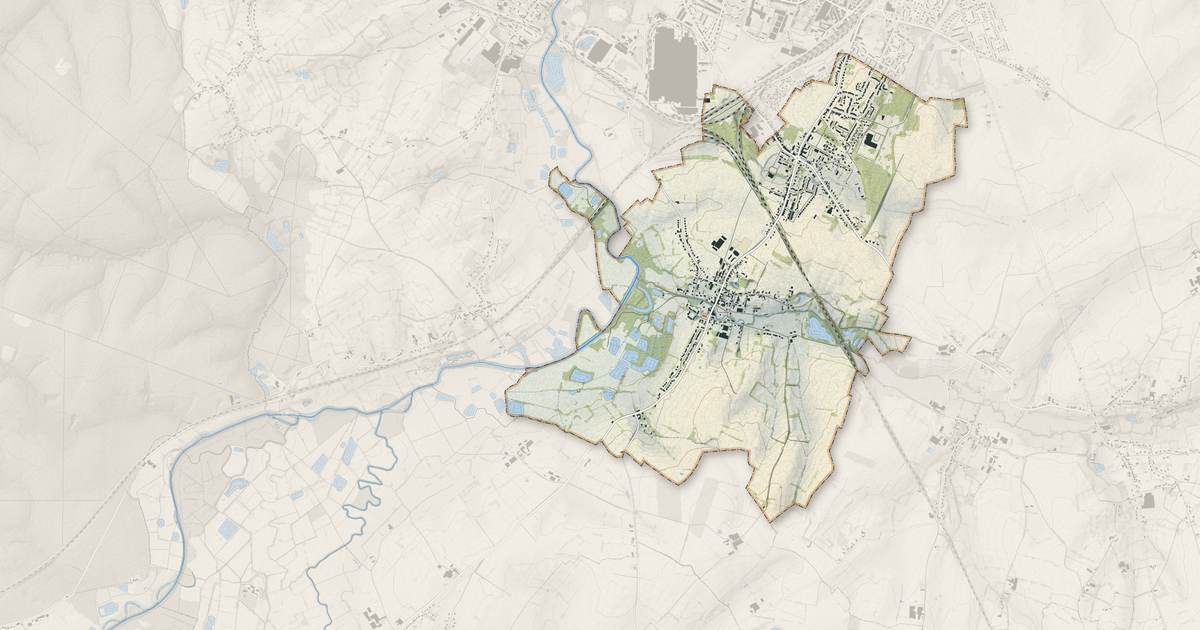 Portrait cartographique de Leval : relief, eau, forêts, bâti et voies, calculés à partir des données de l'IGN