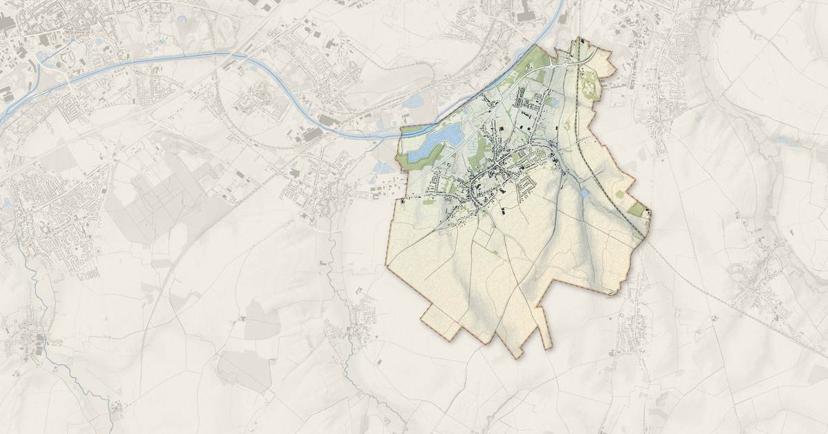 Portrait cartographique de Maing : relief, eau, forêts, bâti et voies, calculés à partir des données de l'IGN