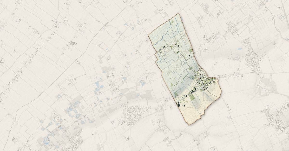 Portrait cartographique de Le Maisnil : relief, eau, forêts, bâti et voies, calculés à partir des données de l'IGN