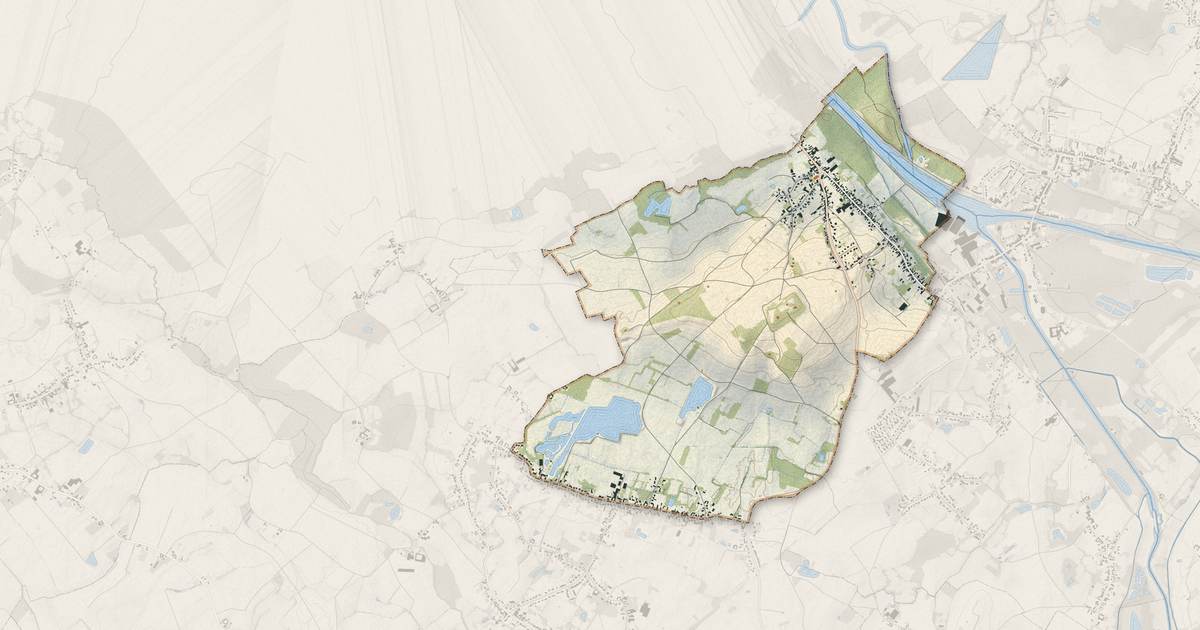 Portrait cartographique de Maulde : relief, eau, forêts, bâti et voies, calculés à partir des données de l'IGN