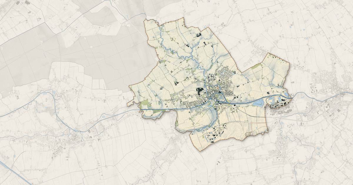 Portrait cartographique de Merville : relief, eau, forêts, bâti et voies, calculés à partir des données de l'IGN