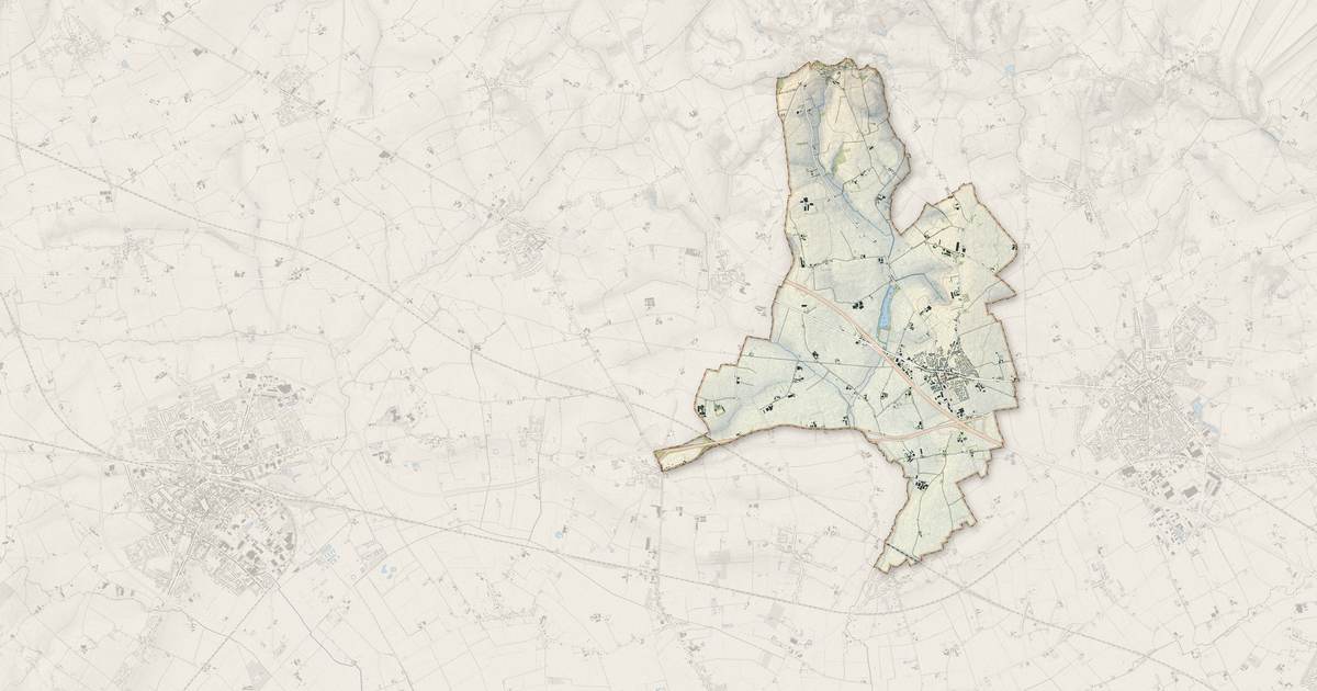 Portrait cartographique de Méteren : relief, eau, forêts, bâti et voies, calculés à partir des données de l'IGN