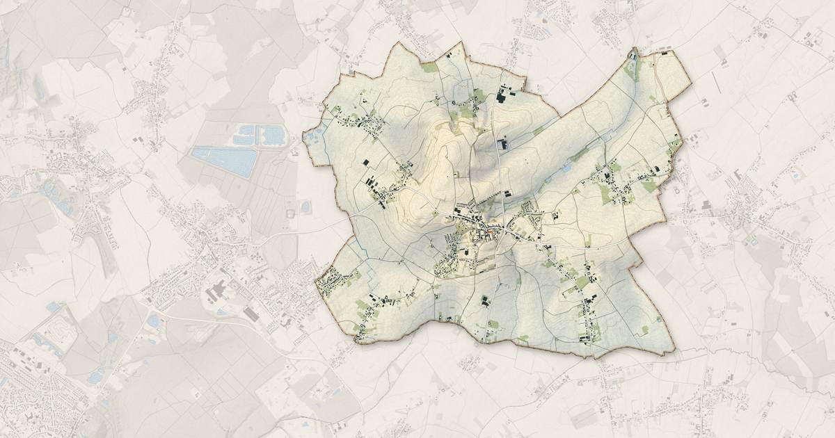 Portrait cartographique de Mons-en-Pévèle : relief, eau, forêts, bâti et voies, calculés à partir des données de l'IGN