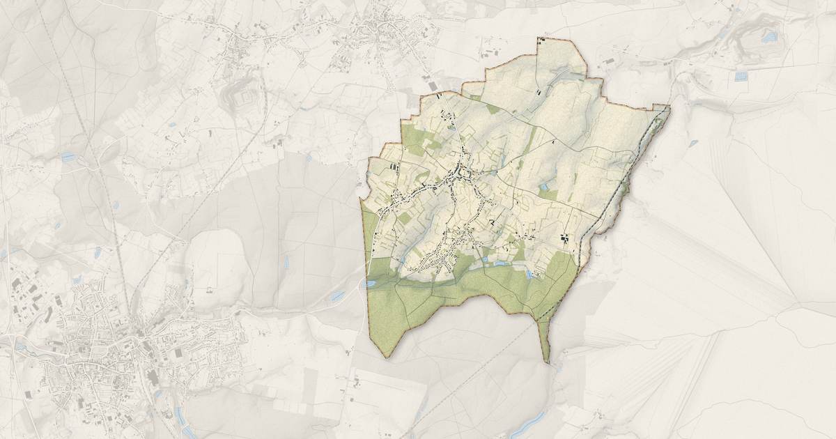 Portrait cartographique de Ohain : relief, eau, forêts, bâti et voies, calculés à partir des données de l'IGN