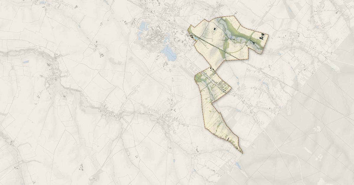 Portrait cartographique de Potelle : relief, eau, forêts, bâti et voies, calculés à partir des données de l'IGN