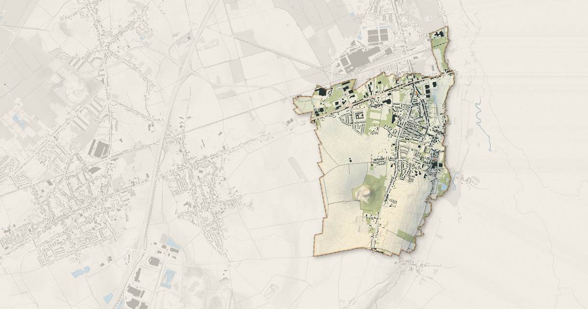 Portrait cartographique de Quiévrechain : relief, eau, forêts, bâti et voies, calculés à partir des données de l'IGN