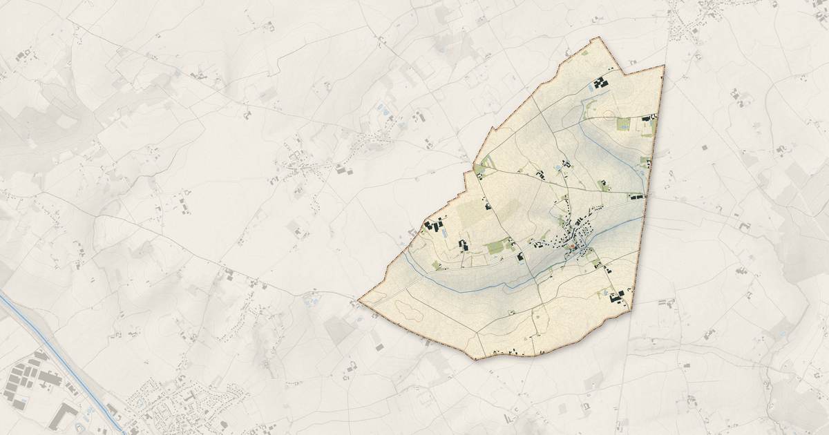 Portrait cartographique de Sercus : relief, eau, forêts, bâti et voies, calculés à partir des données de l'IGN