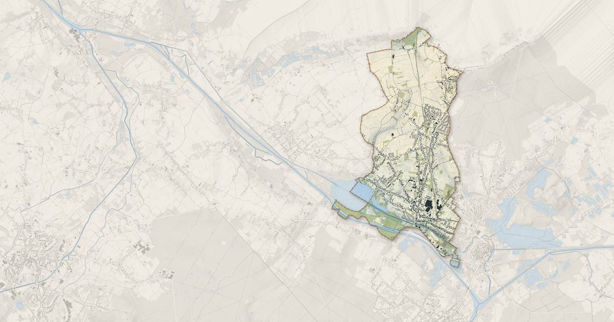 Portrait cartographique de Vieux-Condé : relief, eau, forêts, bâti et voies, calculés à partir des données de l'IGN