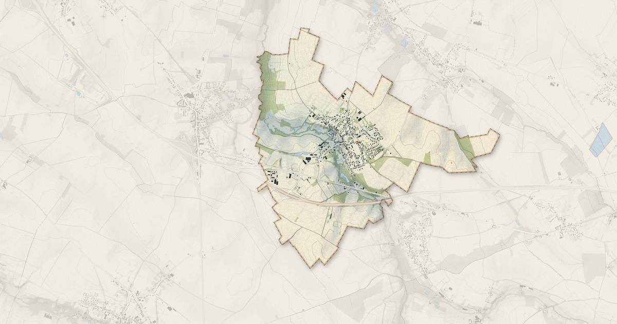 Portrait cartographique de Wargnies-le-Grand : relief, eau, forêts, bâti et voies, calculés à partir des données de l'IGN