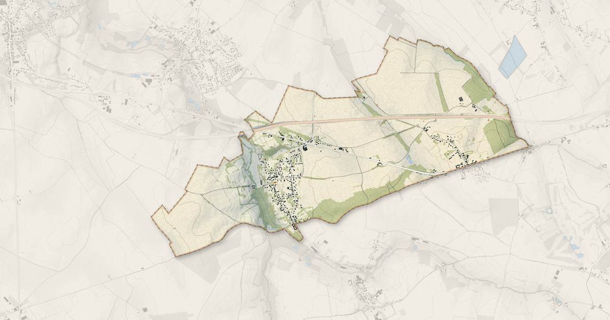 Portrait cartographique de Wargnies-le-Petit : relief, eau, forêts, bâti et voies, calculés à partir des données de l'IGN