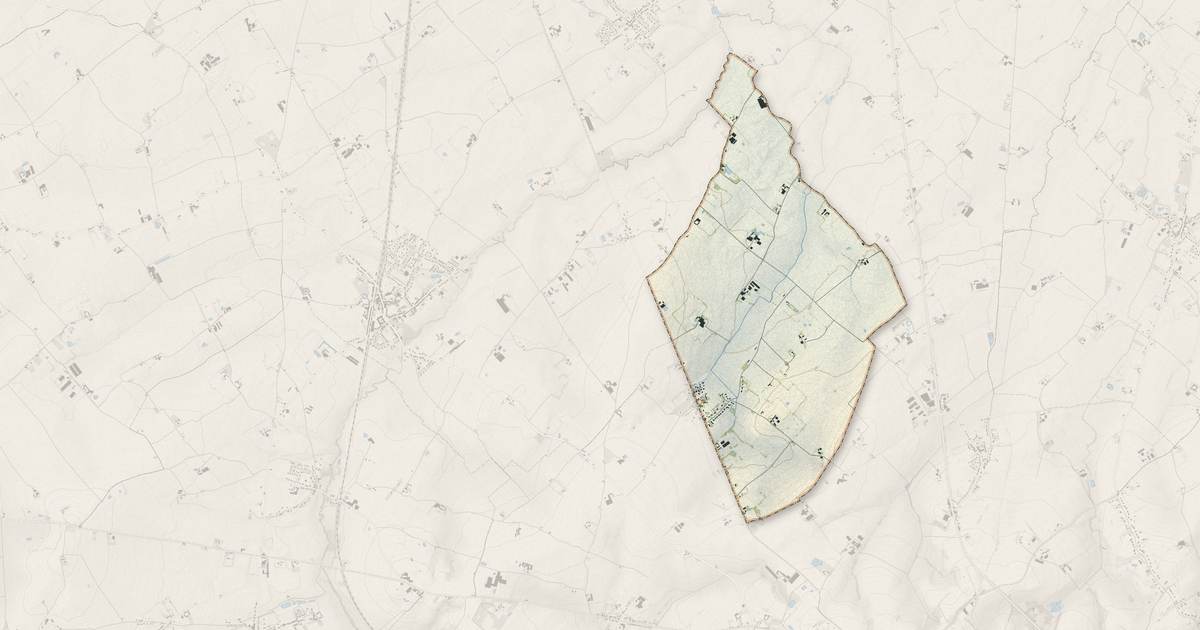 Portrait cartographique de Zermezeele : relief, eau, forêts, bâti et voies, calculés à partir des données de l'IGN